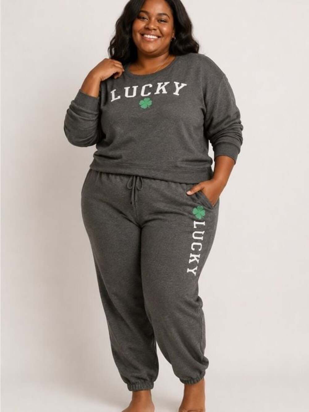 Modern Lux Lucky Shamrock Sweatshirt 3X Charcoal Graphic Crewneck NWT Lounge
